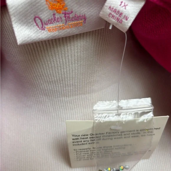 Quacker Factory Fuchsia Hooded Jacket with Sparkle Details - Picture 3 of 3